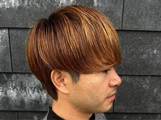 カラー メンズ 大谷 真央のヘアスタイル