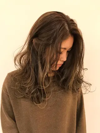 セミロング カラー シールエクステ⭐️ オオミタクヤのヘアスタイル