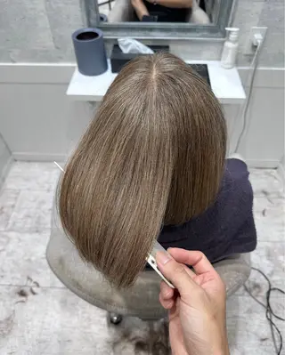 ミディアム カラー 西山 将太のヘアスタイル