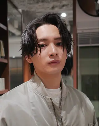 ショート カラー メンズ OPUSダブルカラー ケアブリーチのヘアスタイル