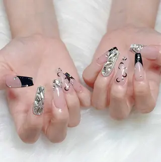 ネイル AKIKO NAILのネイルデザイン