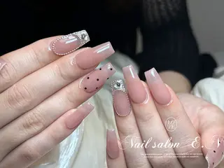 ネイル E.N🦋 長さ出し/持ち込みのネイルデザイン