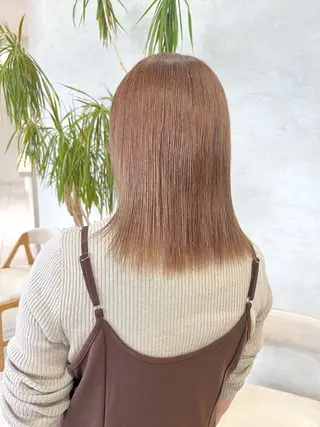 ミディアム 髪質改善カラー /レイヤーカットのヘアスタイル