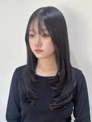 ロング fuyuna レイヤーカット🖤のヘアスタイル