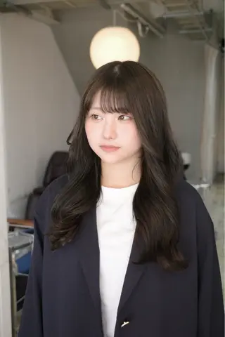 ロング 平松 和泉のヘアスタイル