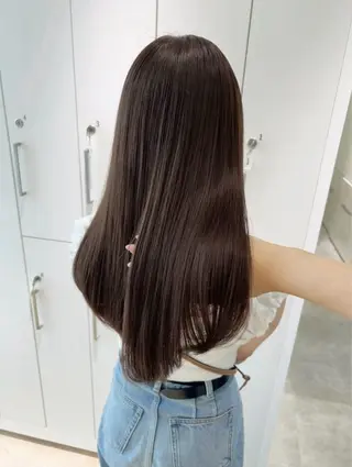ロング カラー 榎木 香穂のヘアスタイル