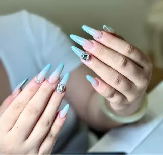 ネイル GreenNail salonパラジェルのネイルデザイン