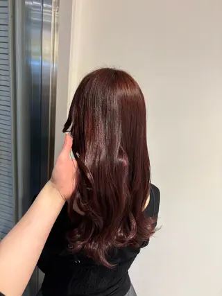 ロング 神田 音羽のヘアスタイル