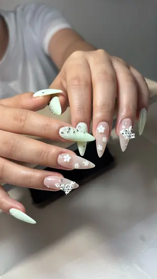 ネイル 晴野 晴のネイルデザイン