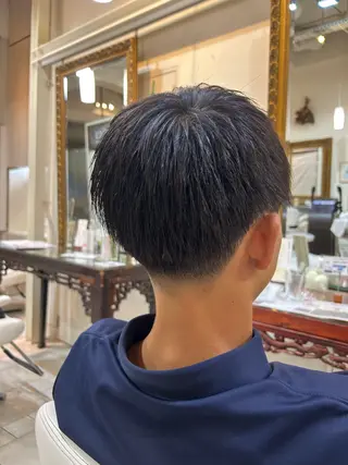 メンズ タテイシ アサノのヘアスタイル