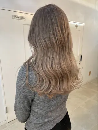 ミディアム カラー GiseL 博多筑紫口店のヘアスタイル