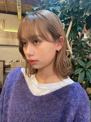 ミディアム カラー 顔周りカット 【オノザワリョウ】のヘアスタイル