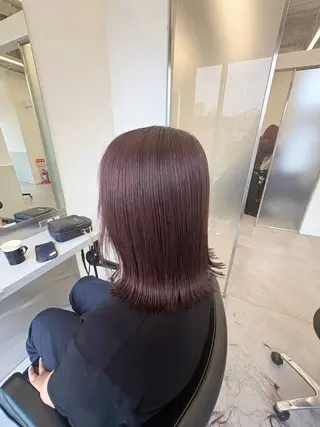 ミディアム カラー 天野 利咲のヘアスタイル