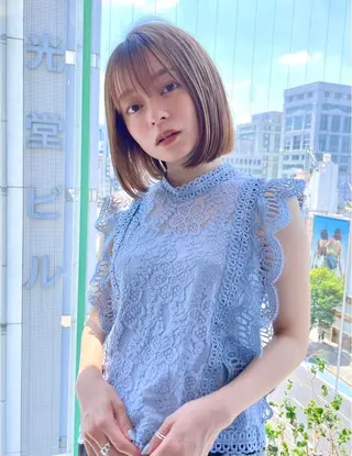 ミディアム カラー 💖ボブ/縮毛矯正 顔周りレイヤー/ユイのヘアスタイル