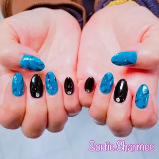 ネイル . MARINAのネイルデザイン