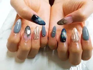 ネイル スカルプ指名No.1 河野　雑誌掲載サロンのネイルデザイン