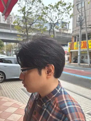 メンズ フェザーパーマ 村上俊輔のヘアスタイル