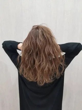 セミロング カラー 店長✨レイヤー✖️ 髪質改善✖️韓国ヘアのヘアスタイル