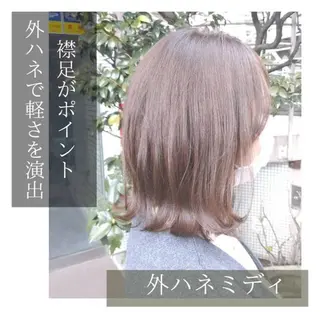 ミディアム SASAKI MASAAKI のヘアスタイル