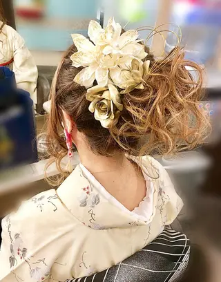 ヘアアレンジ ‎✴︎˚｡Chamo 𝐄𝐑𝐈𝐍𝐀のマツエク・マツパデザイン