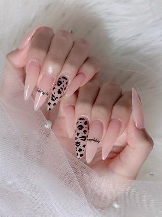 ネイル Lumi Shinokuboのネイルデザイン