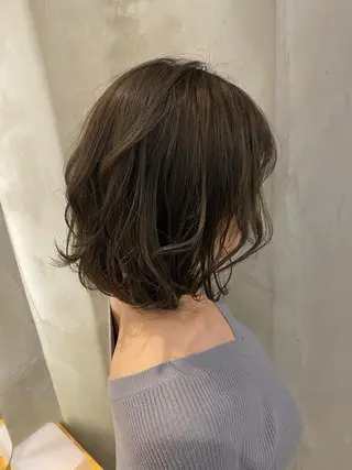 ショート 新宿/顔周りカット +レイヤー＝しずく♩のヘアスタイル