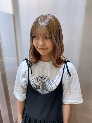 カラー ササノ セナのヘアスタイル