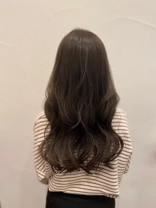 カラー Ash中目黒 Mizuki 🎀のヘアスタイル