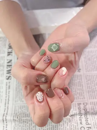ネイル 森山 舞のネイルデザイン