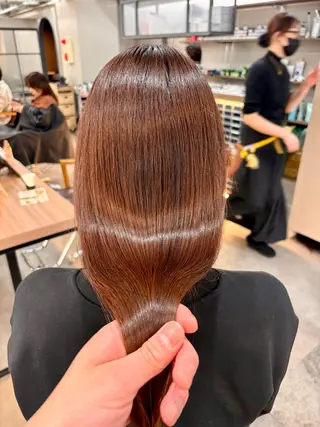 セミロング 💎艶髪／縮毛特化 世麗💎のヘアスタイル