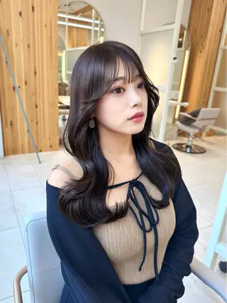 ロング カラー 🇰🇷韓国風くびれ ヘア🇰🇷中村優大のヘアスタイル
