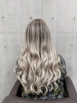 ロング カラー Navy (ネイビー)のヘアスタイル