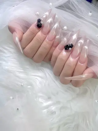 ネイル IBUKI PEEKABOO梅田のネイルデザイン