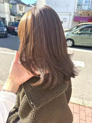 ミディアム カラー 楯岩 さくらのヘアスタイル