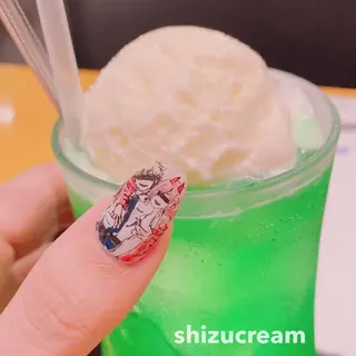 ネイル shizucream 痛デコネイル専門のネイルデザイン