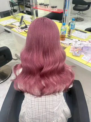 カラー akari🎀🤍 ガーリーstyleのヘアスタイル