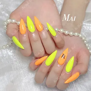 ネイル 🦋 Queenieのネイルデザイン