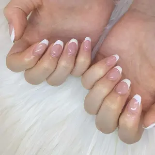 ネイル リスブラン🌱 IKUMIのネイルデザイン