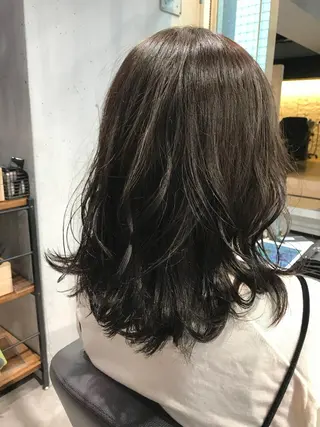 ミディアム カラー 透明感カラー/ レイヤー　YUKAのヘアスタイル