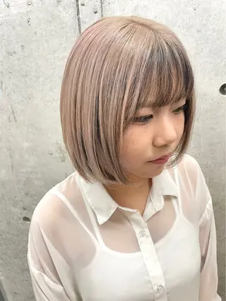 ロング カラー インナーカラー 推し ブリーチ 髪質改善のヘアスタイル