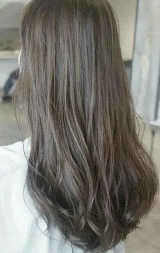 ロング カラー 畑中秀平💛艶髪💜 Babylon 代表のヘアスタイル