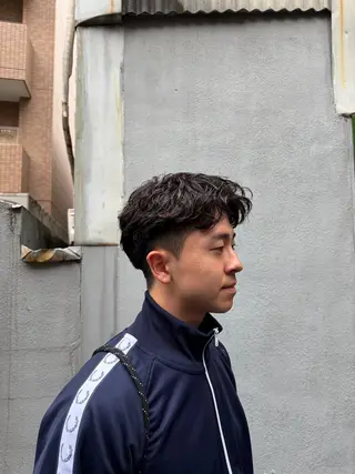 パーマ メンズ 大阪茶屋町 メンズカット関田拳のヘアスタイル