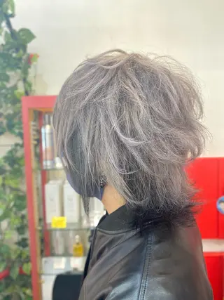 メンズ ゆぴ☾/推しカラー /ハイトーンのヘアスタイル