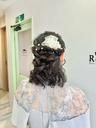 ミディアム 須賀 知穂のヘアスタイル