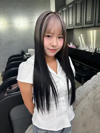 ロング カラー デザインカラー /rioのヘアスタイル
