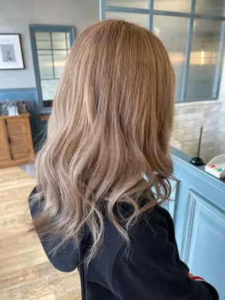 ロング カラー 猪ノ原 弘子のヘアスタイル