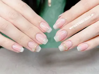 ネイル Nail •Head スパFortunaのネイルデザイン
