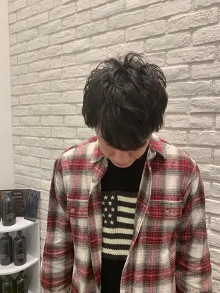 ショート パーマ メンズ ミドウチ アヤカのヘアスタイル