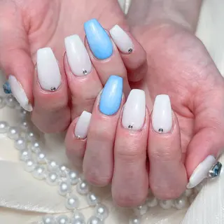 ネイル 🎀M nails✨ ビューティーのネイルデザイン