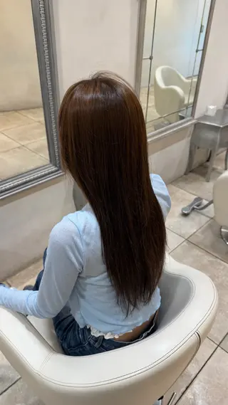 カラー 長田 晴のヘアスタイル